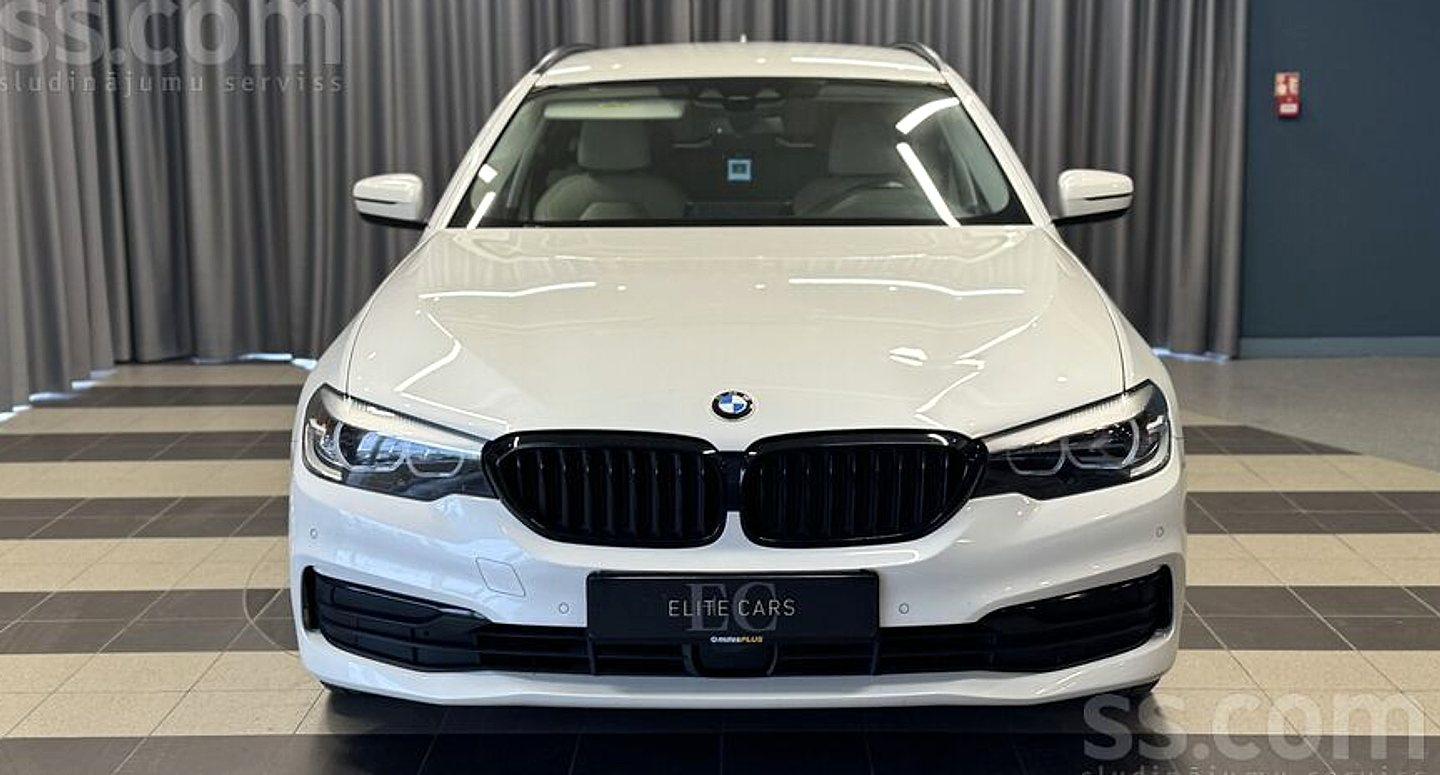 BMW 520 — foto 2