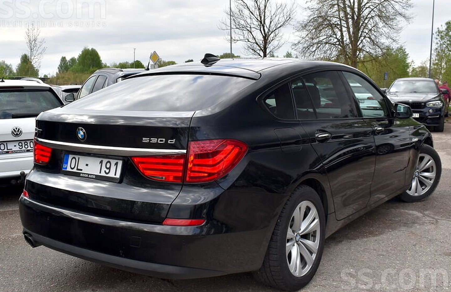 BMW 530 — foto 2