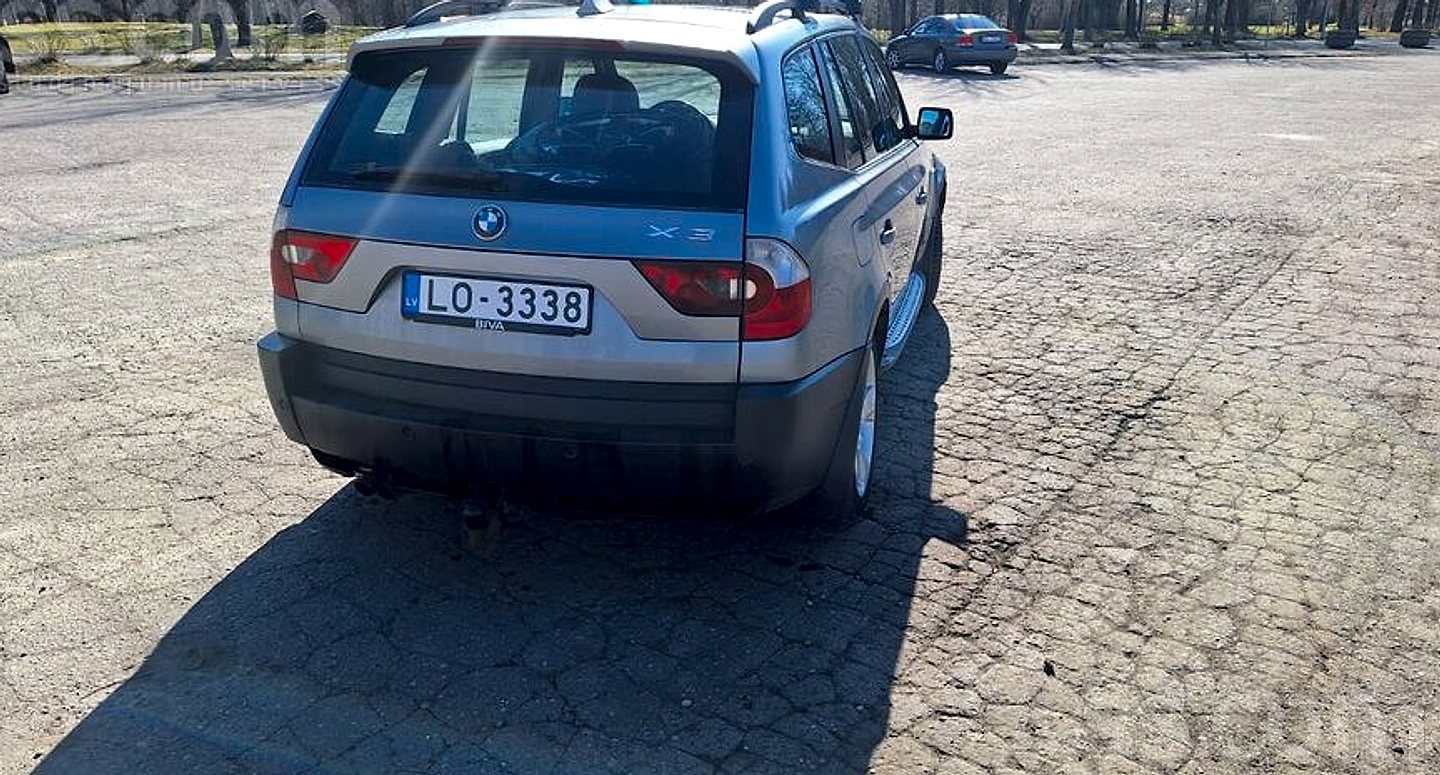 BMW X3 — foto 5