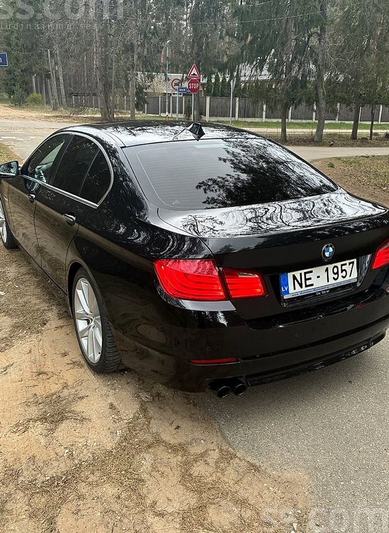 BMW 530 — foto 3