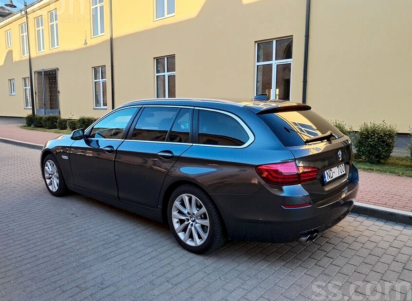 BMW 520 — foto 5