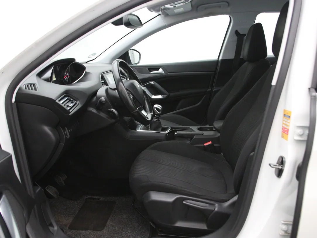 Peugeot 308 — foto 5