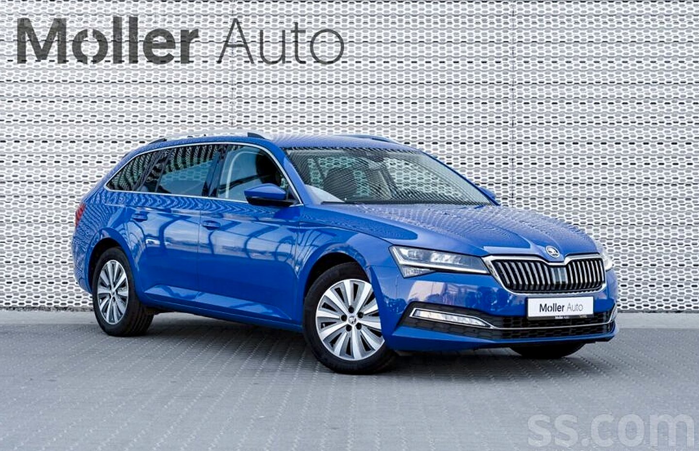 Škoda Superb — foto 2