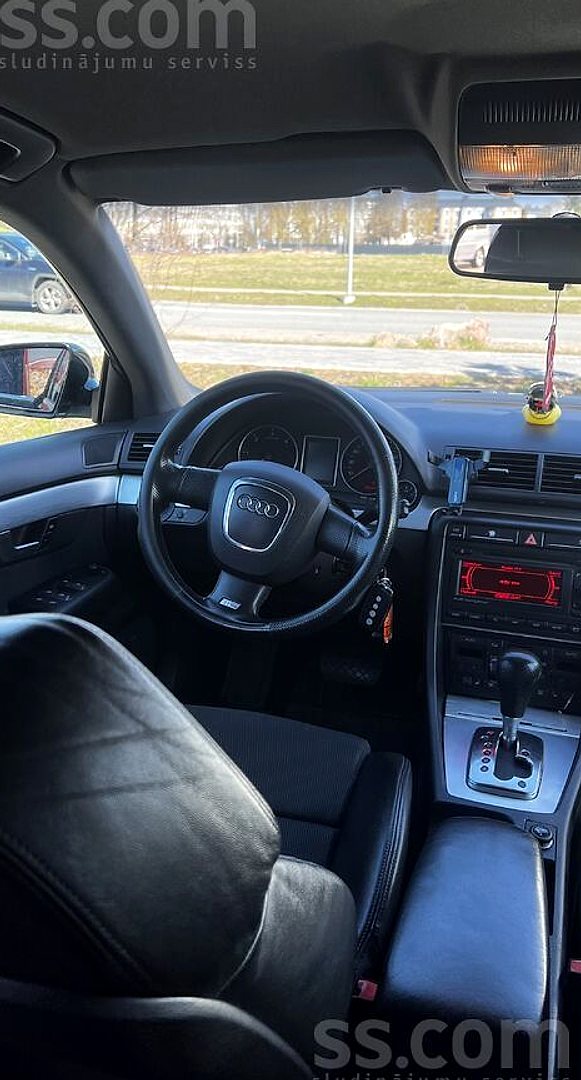 Audi A4 — foto 5