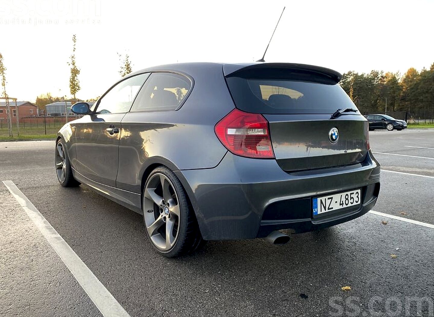 BMW 120 — foto 6