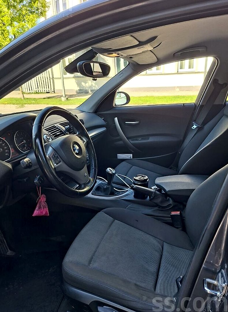 BMW 116 — foto 4