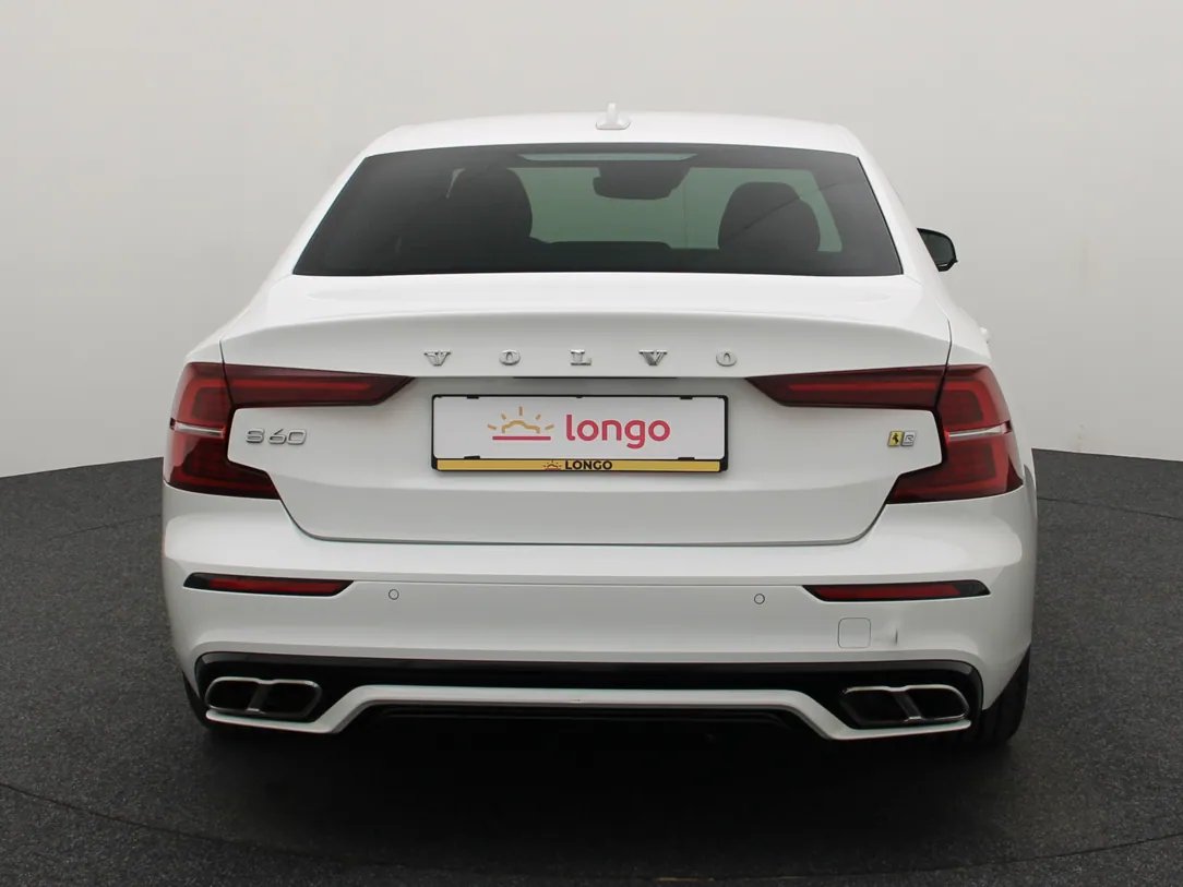 Volvo S60 — foto 6
