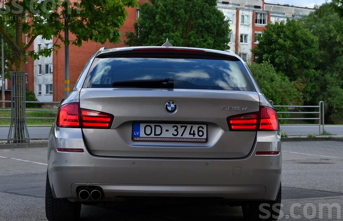 BMW 525 — foto 6