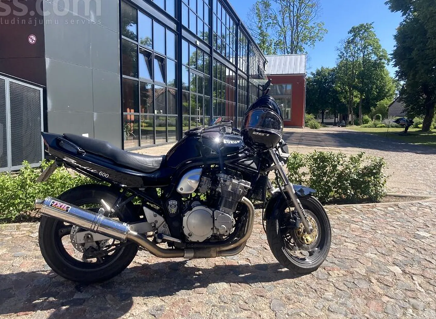 Suzuki Bandit, 1998. gads