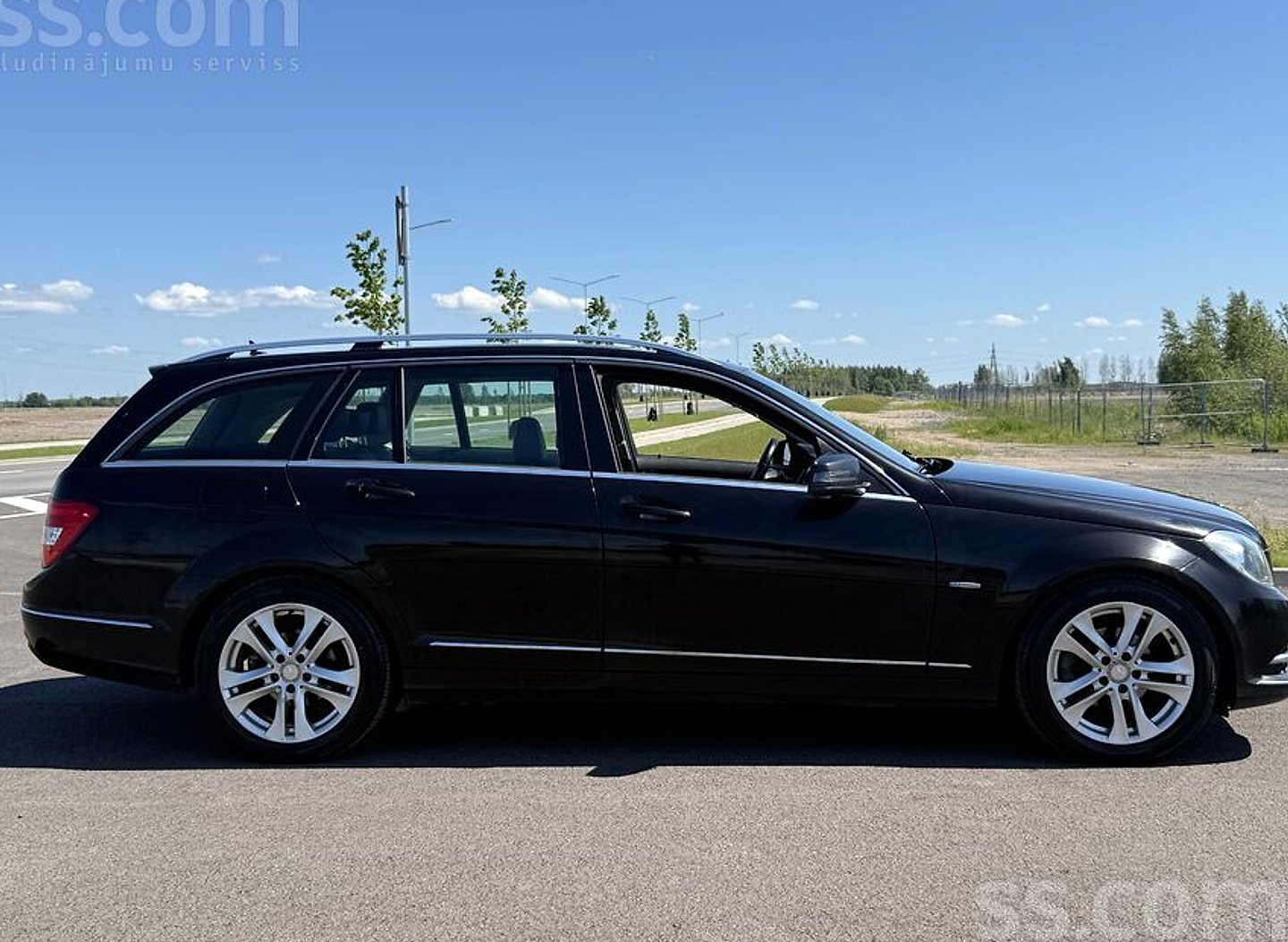 Mercedes-Benz C180 — foto 5
