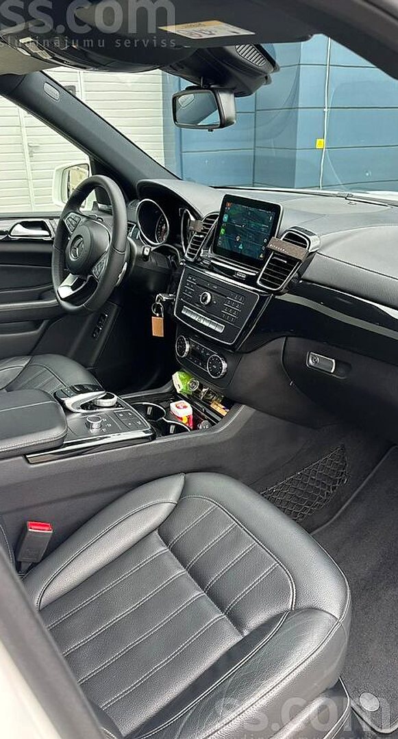 Mercedes-Benz GLS 350 — foto 5