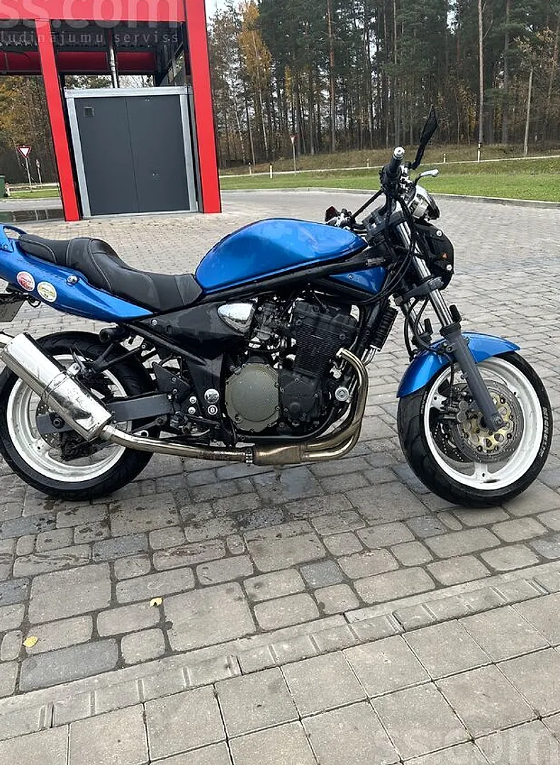 Suzuki Bandit Gsf600, 2002. gads