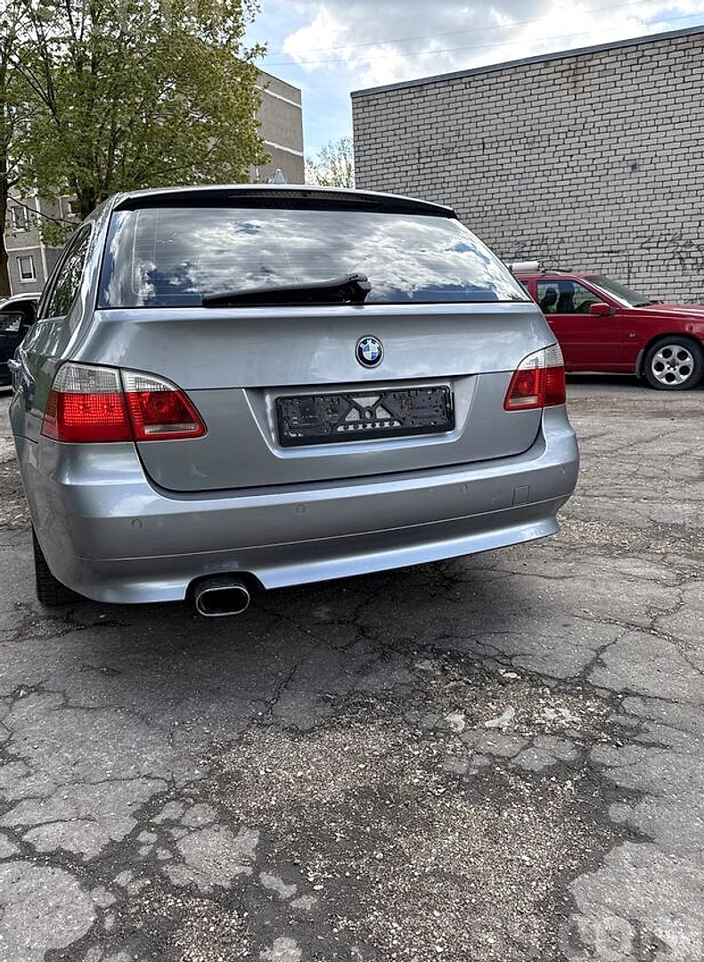 BMW 530 — foto 5