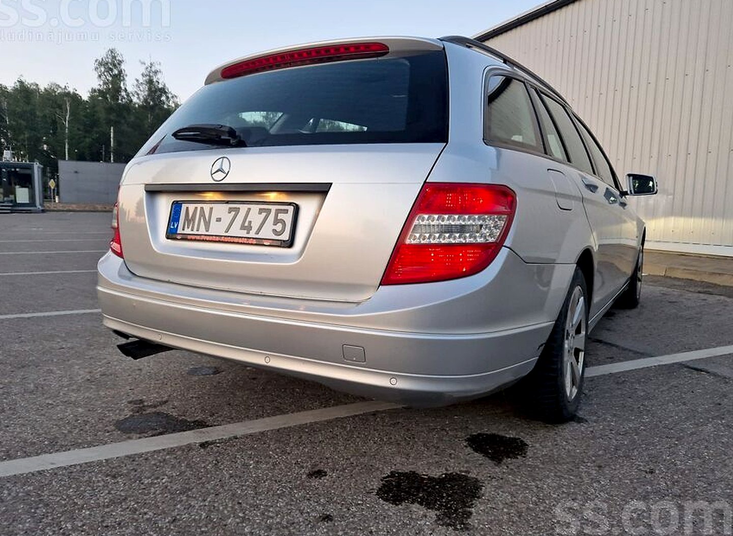 Mercedes-Benz C200 — foto 5