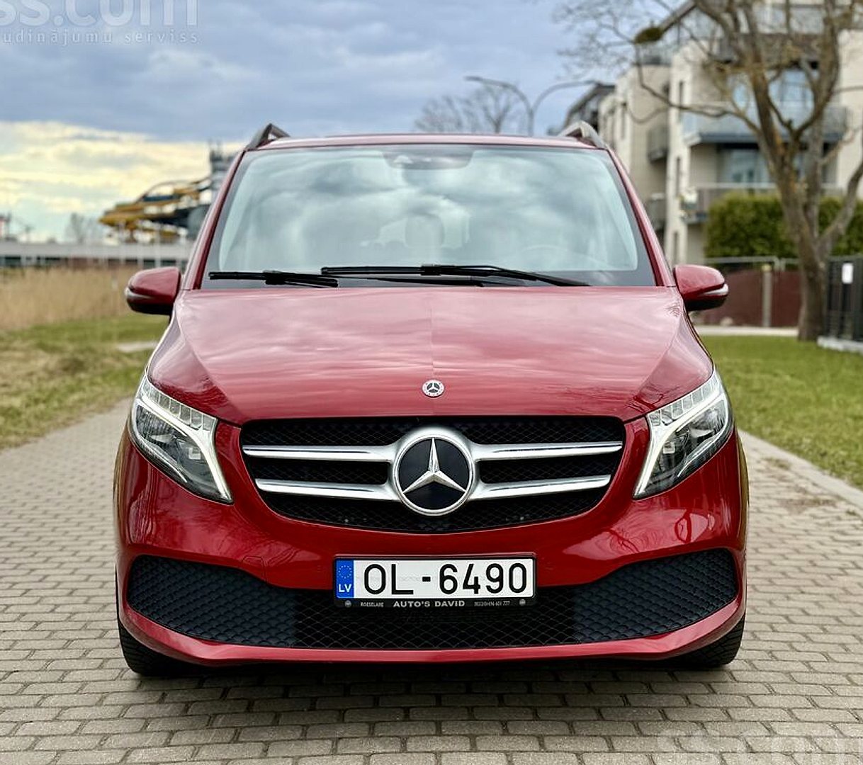 Mercedes-Benz V220 — foto 5