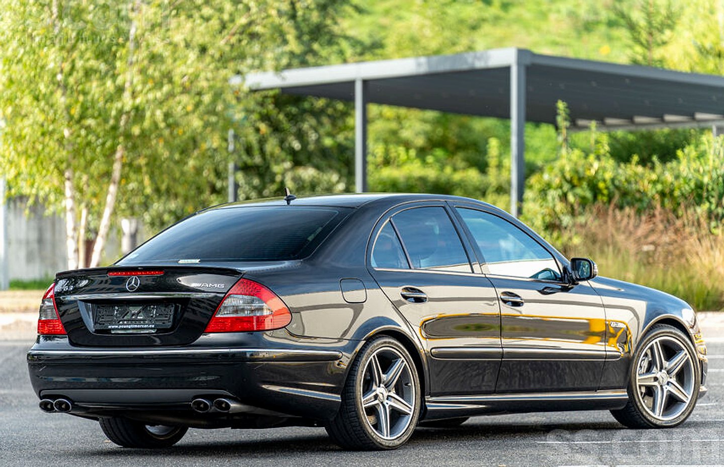 Mercedes-Benz E63 AMG — foto 6