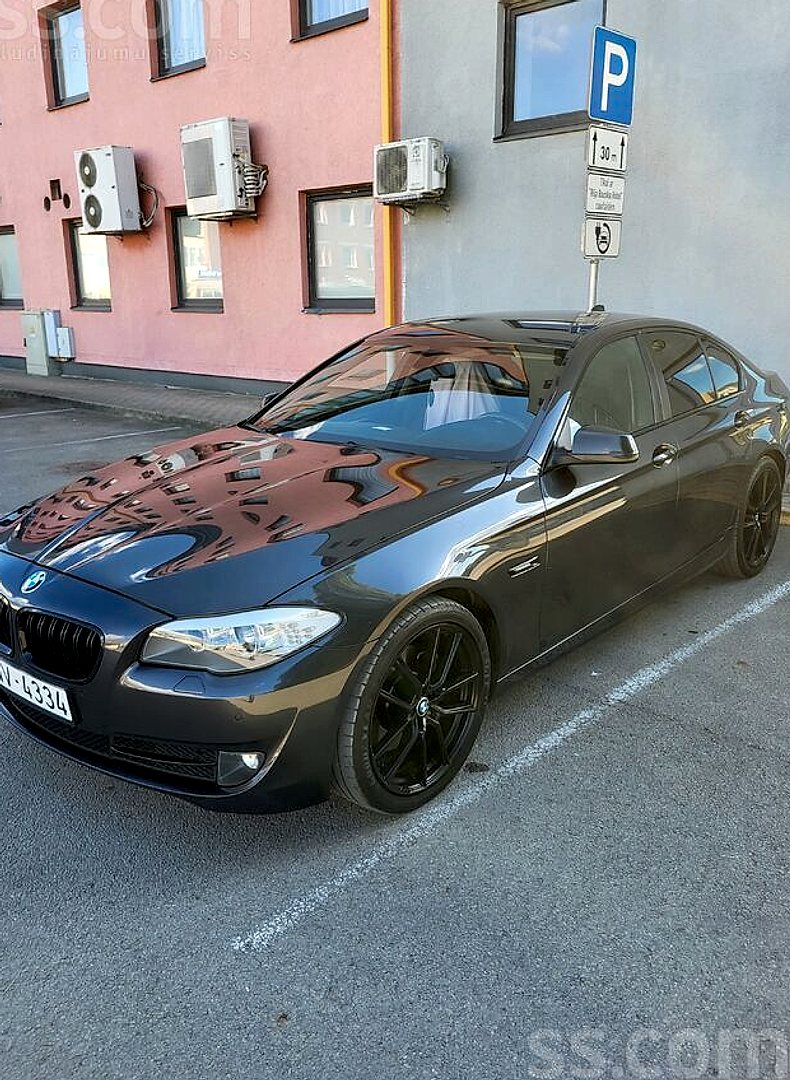BMW 525 — foto 4
