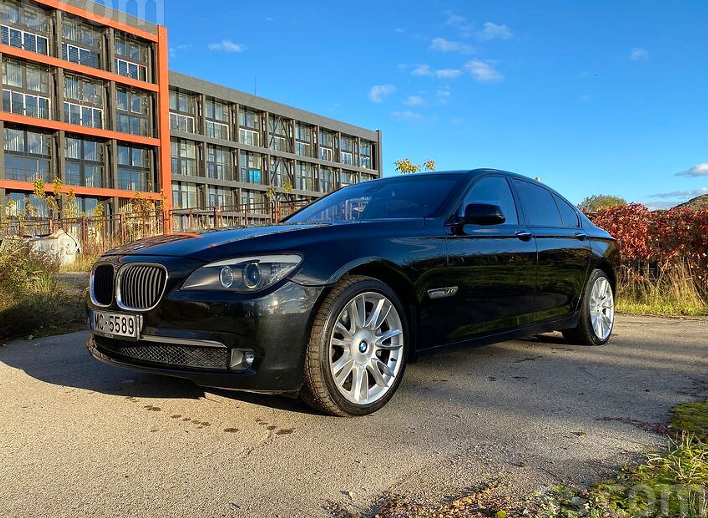 BMW 760 — foto 3