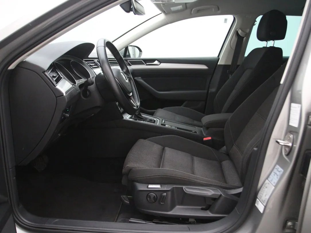 Volkswagen Passat B8 — foto 5