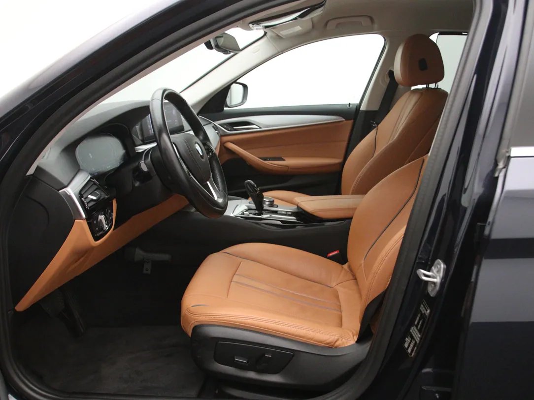 BMW 520 — foto 5