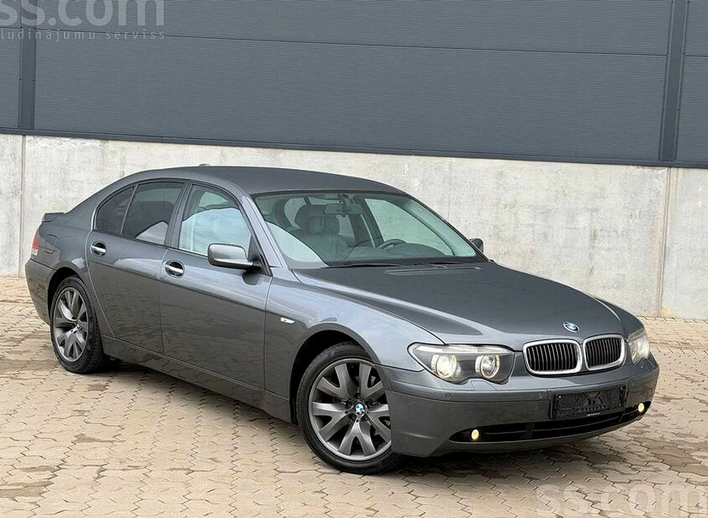 BMW 730 — foto 3