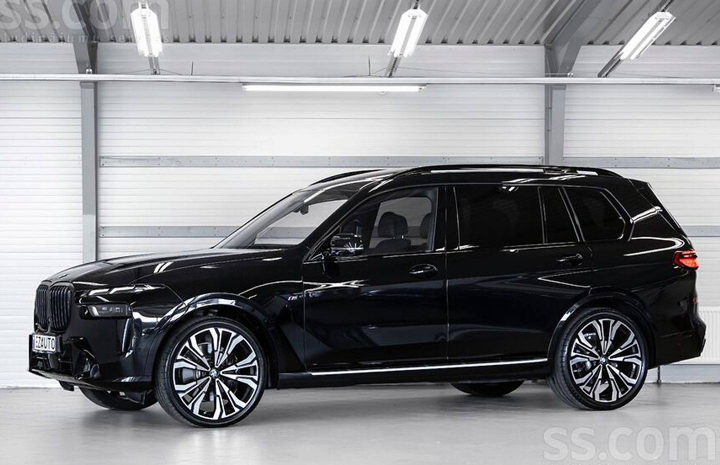 BMW X7 — foto 6