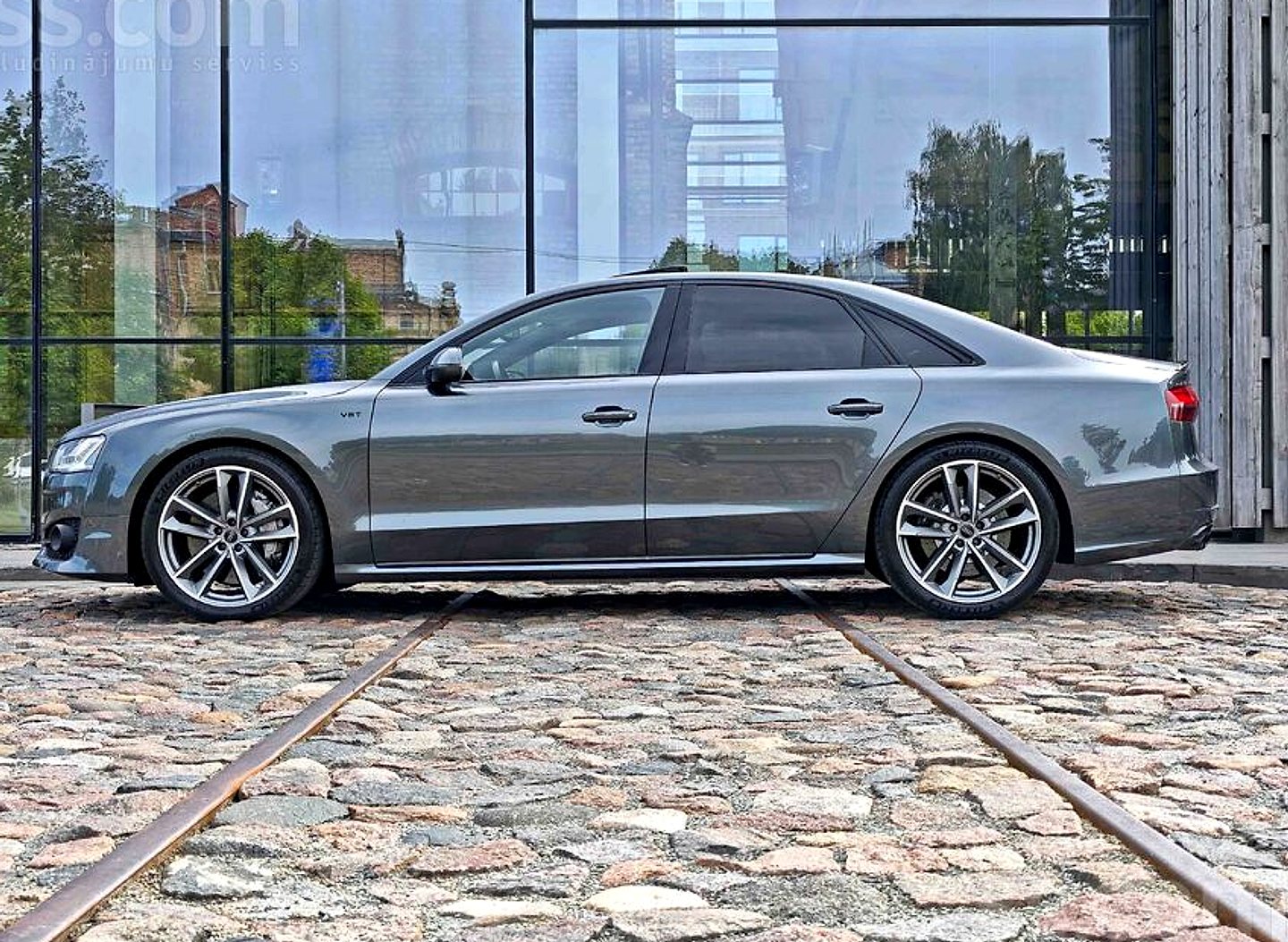 Audi S8 — foto 6