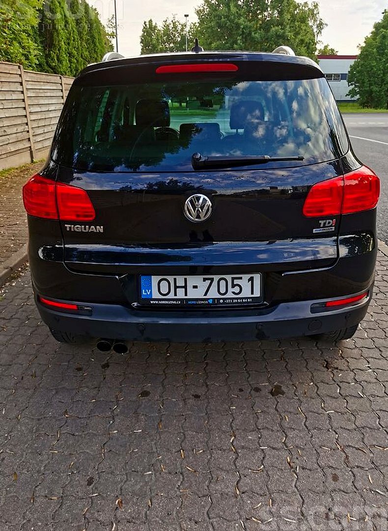 Volkswagen Tiguan — foto 4