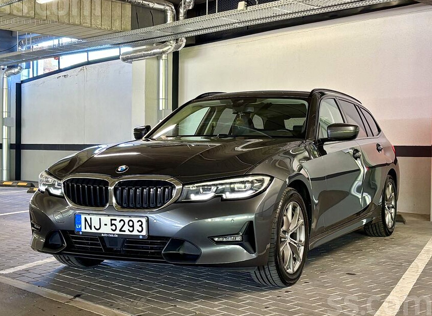 BMW 320 — foto 6