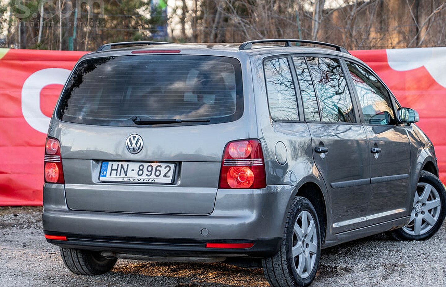 Volkswagen Touran — foto 3