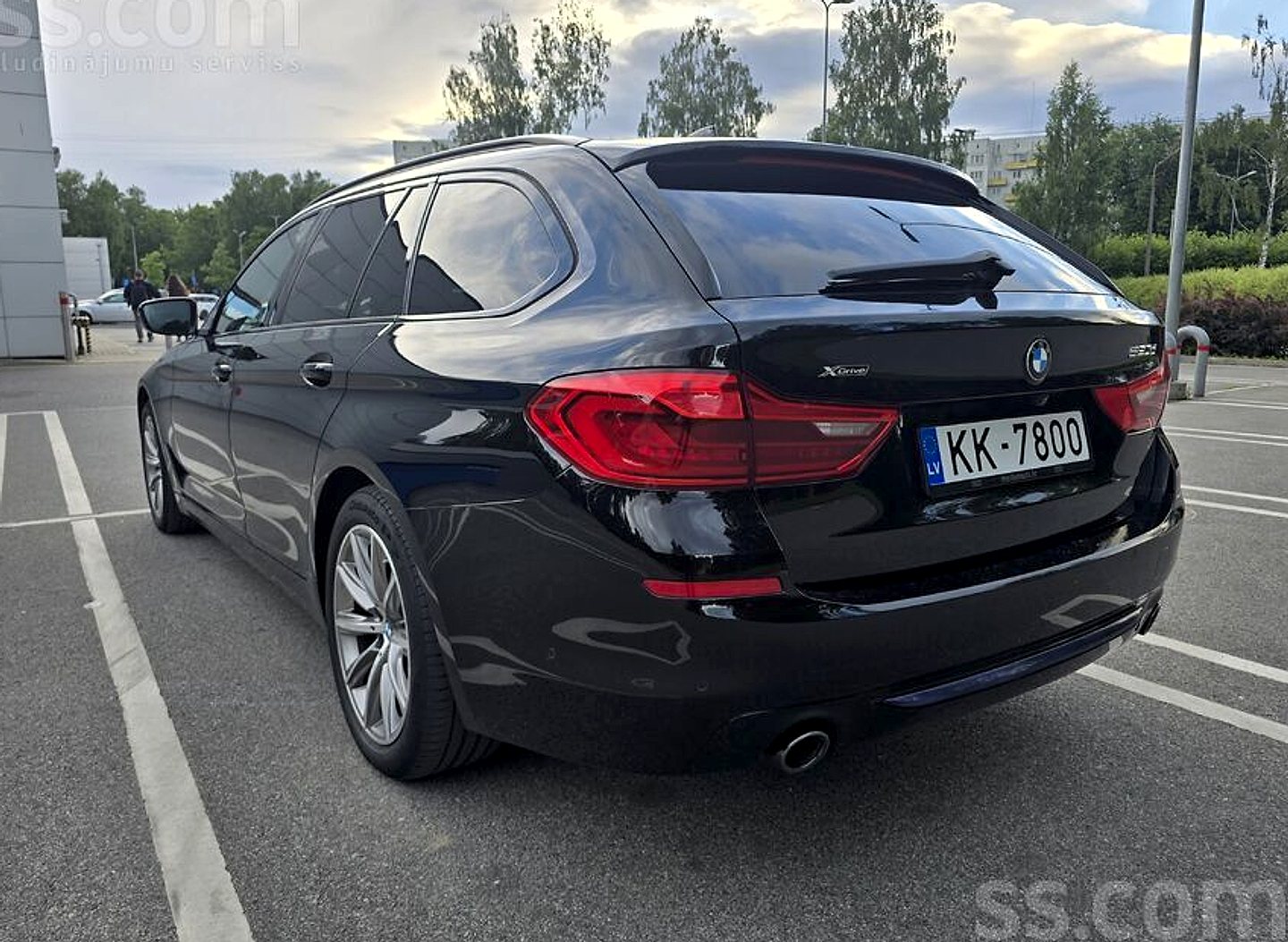 BMW 520 — foto 4