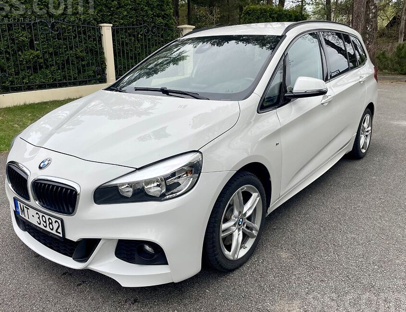 BMW 220 — foto 3