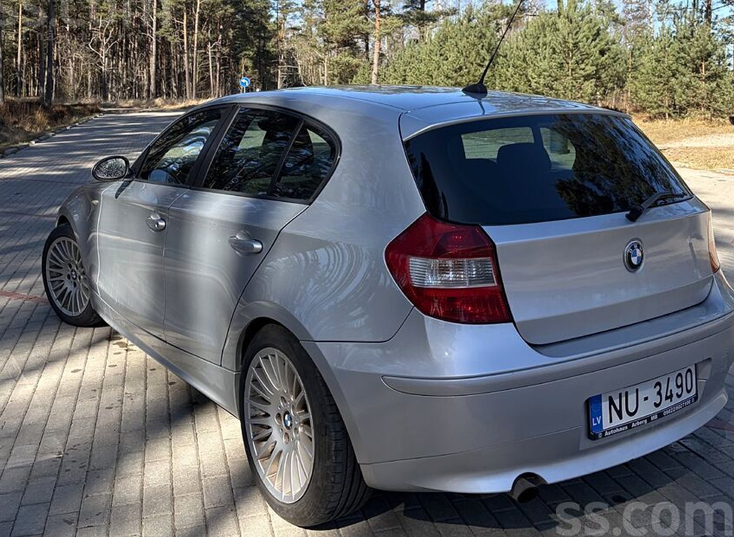 BMW 116 — foto 6