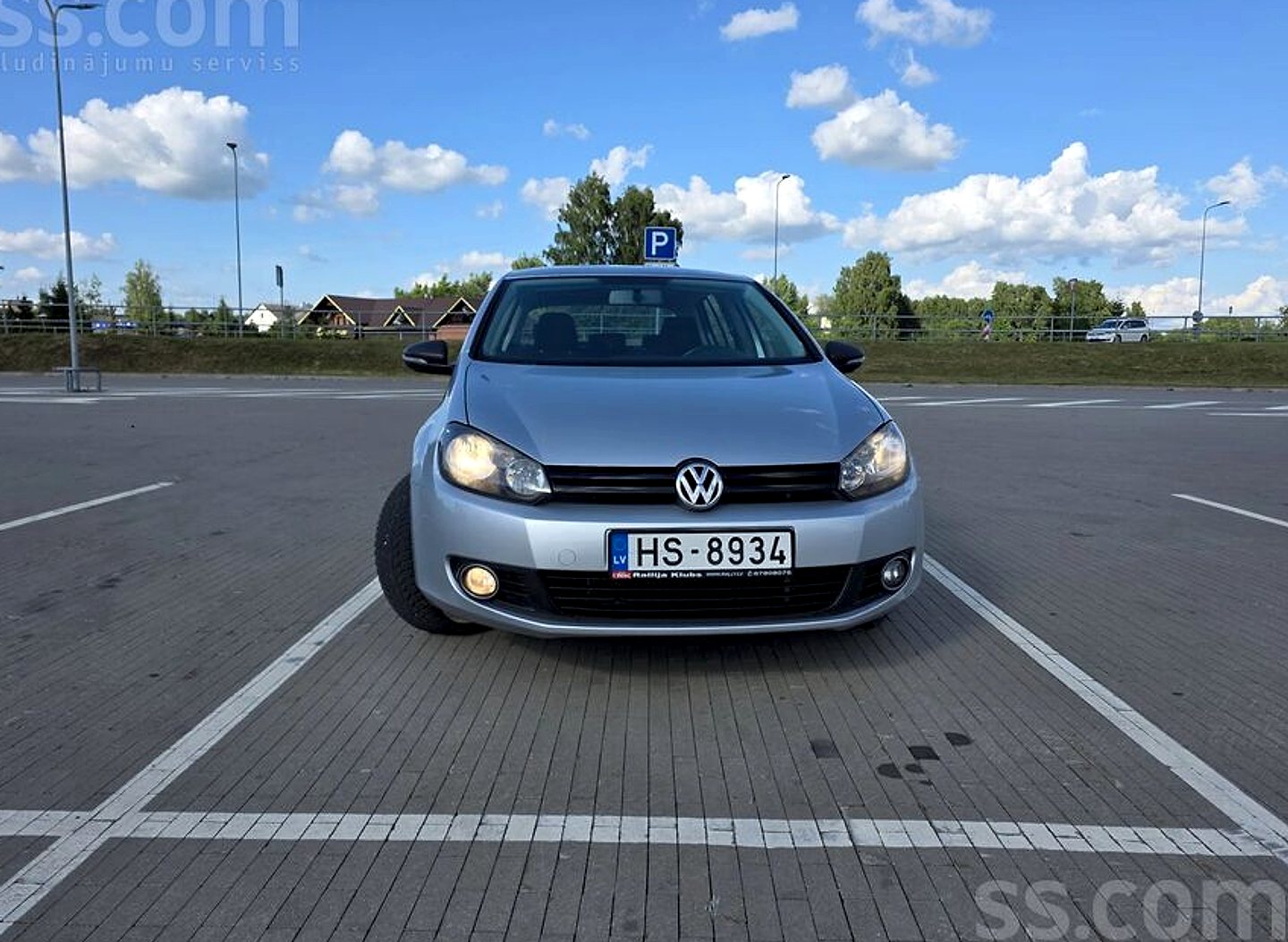 Volkswagen Citi, 2011. gads