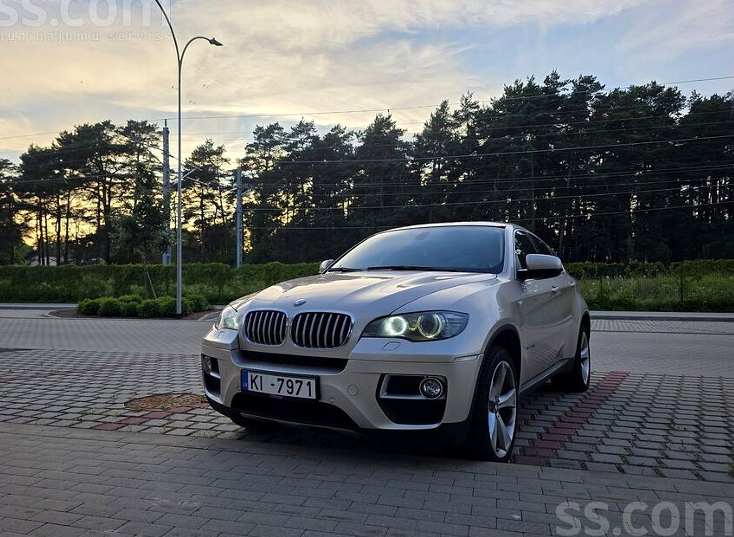 BMW X6 — foto 3