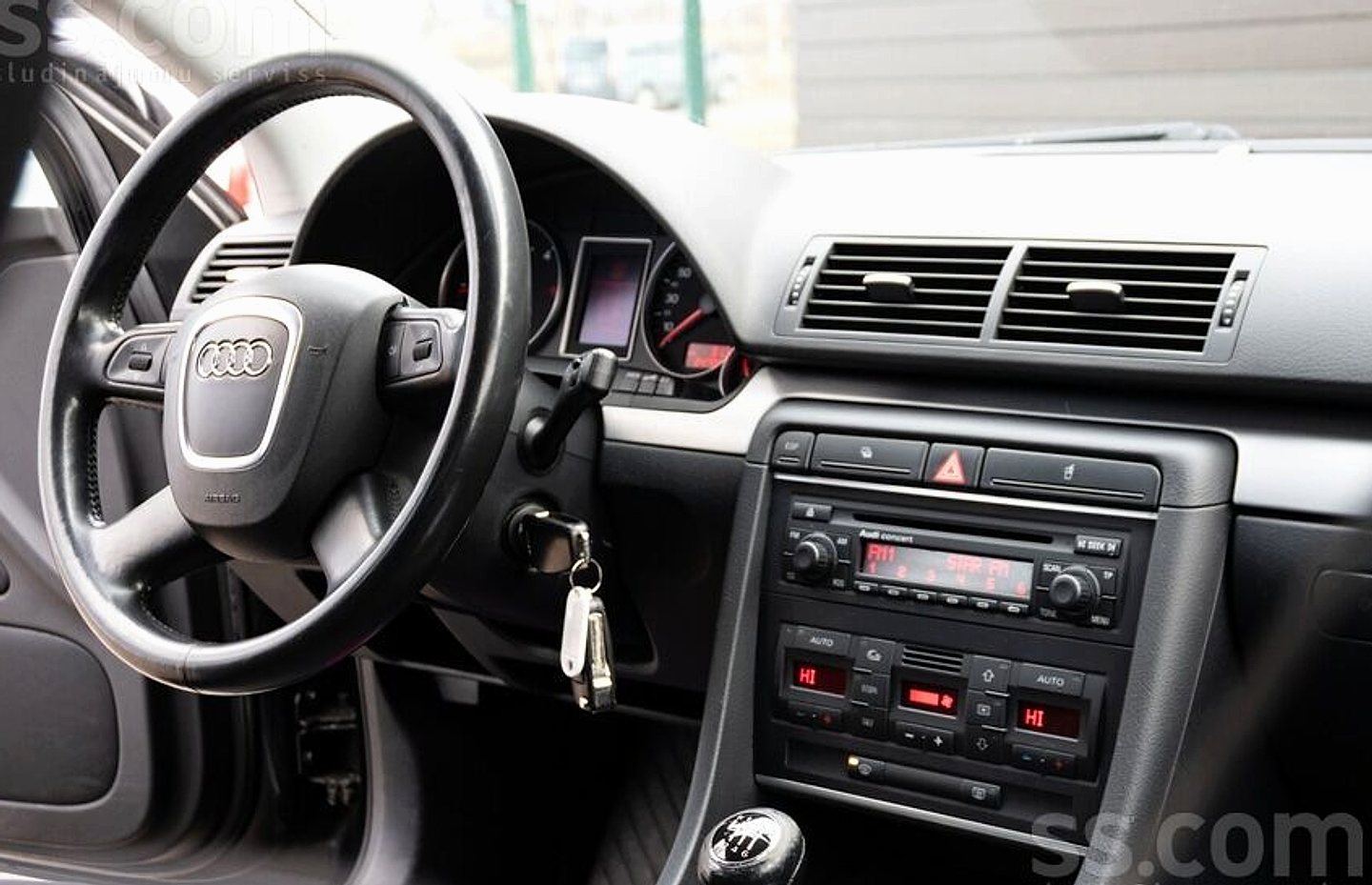 Audi A4 — foto 5