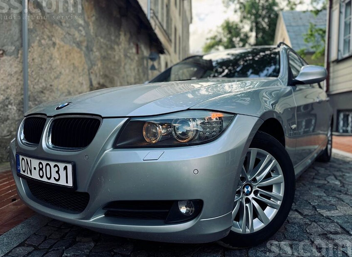 BMW 320 — foto 3