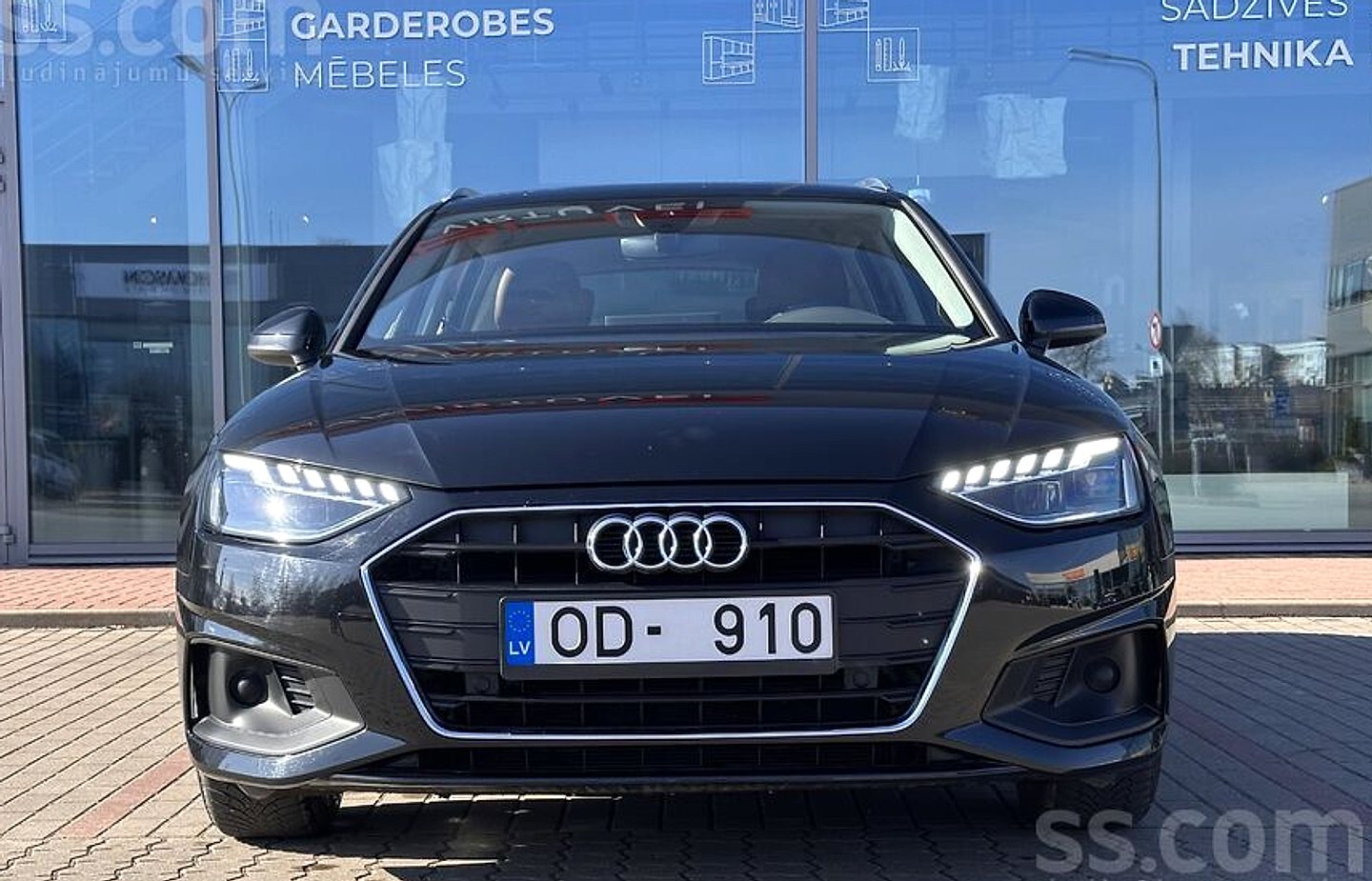 Audi A4 — foto 2