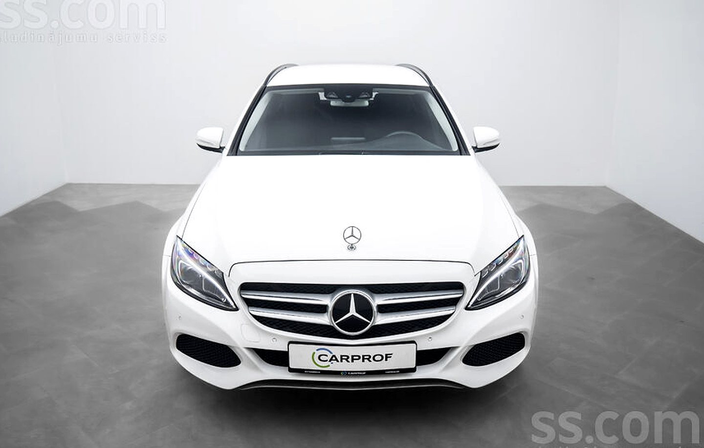Mercedes-Benz C220 — foto 2