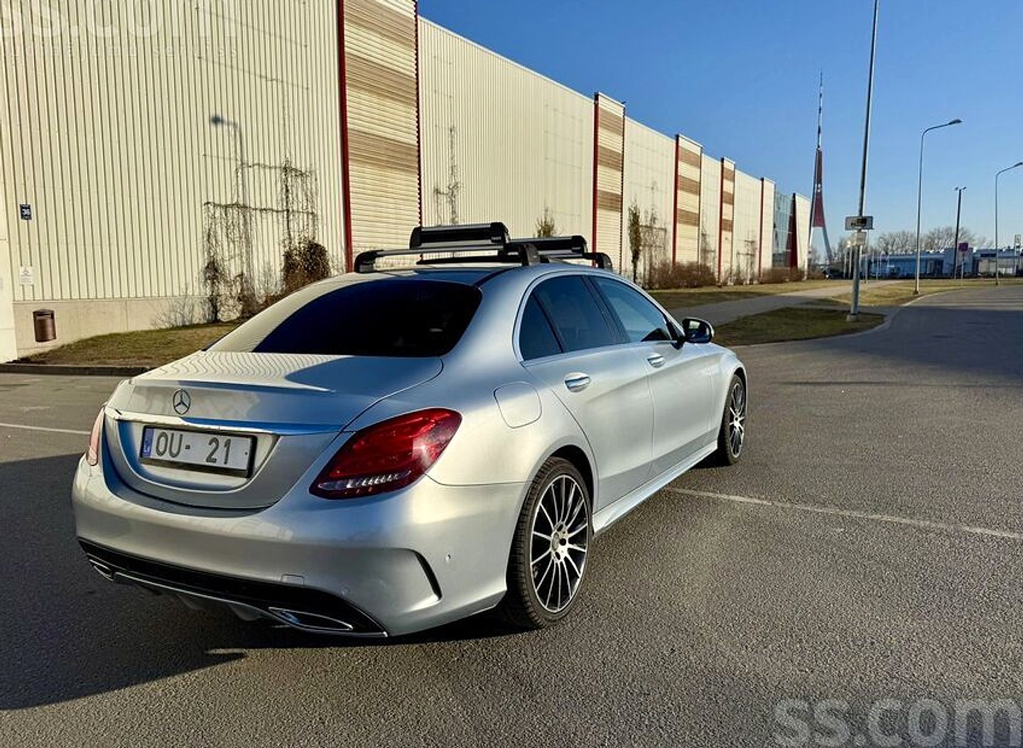Mercedes-Benz C220 — foto 4