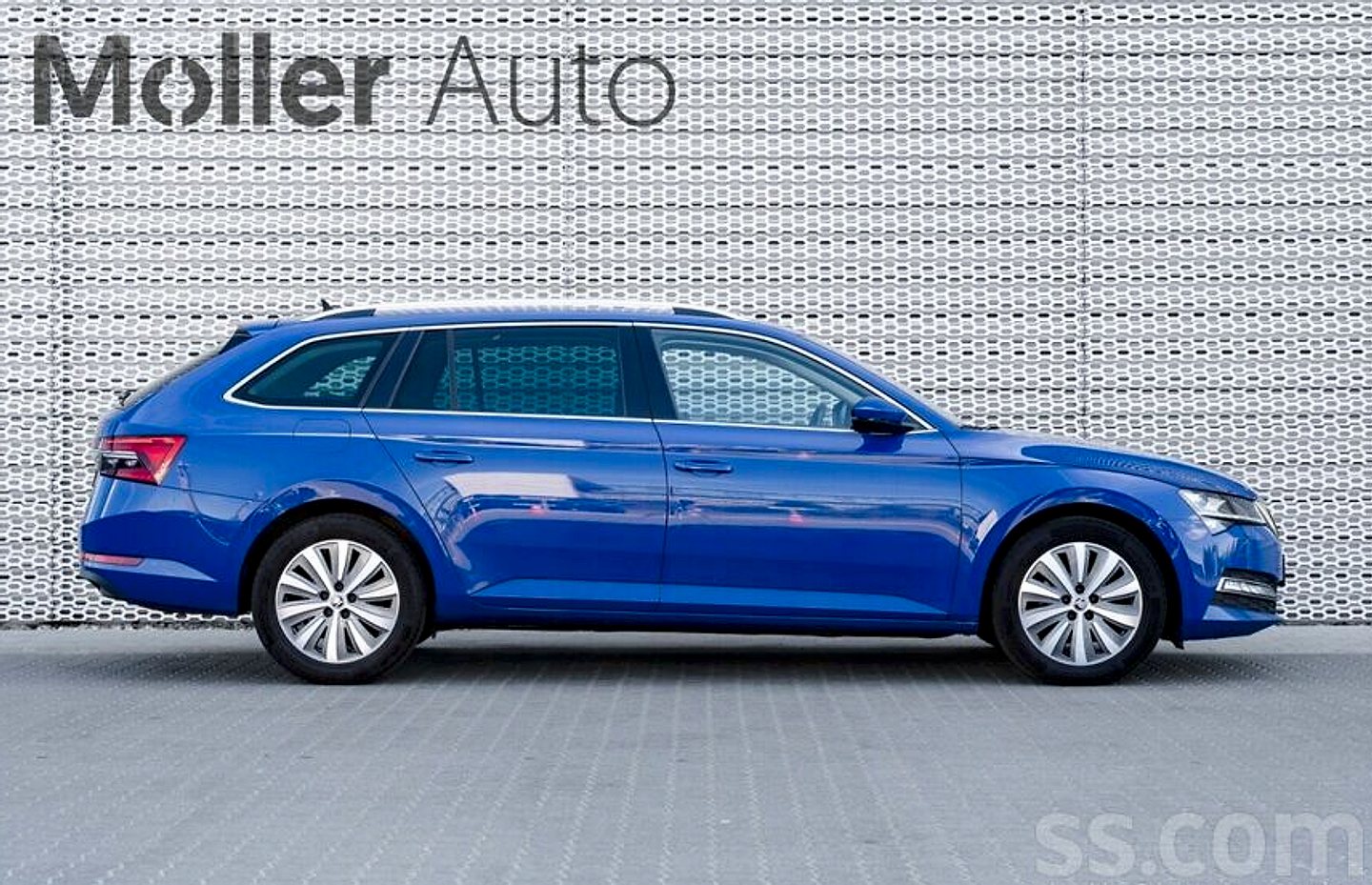 Škoda Superb — foto 5