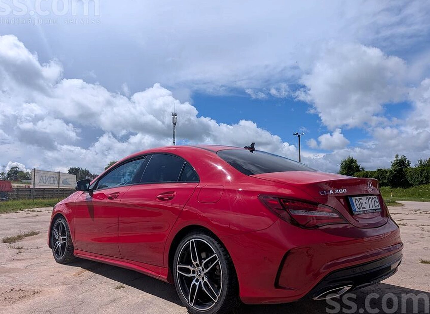 Mercedes-Benz CLA200 — foto 5