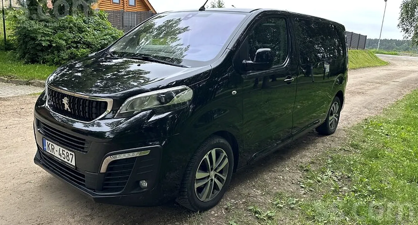 Peugeot Traveller, 2017. gads