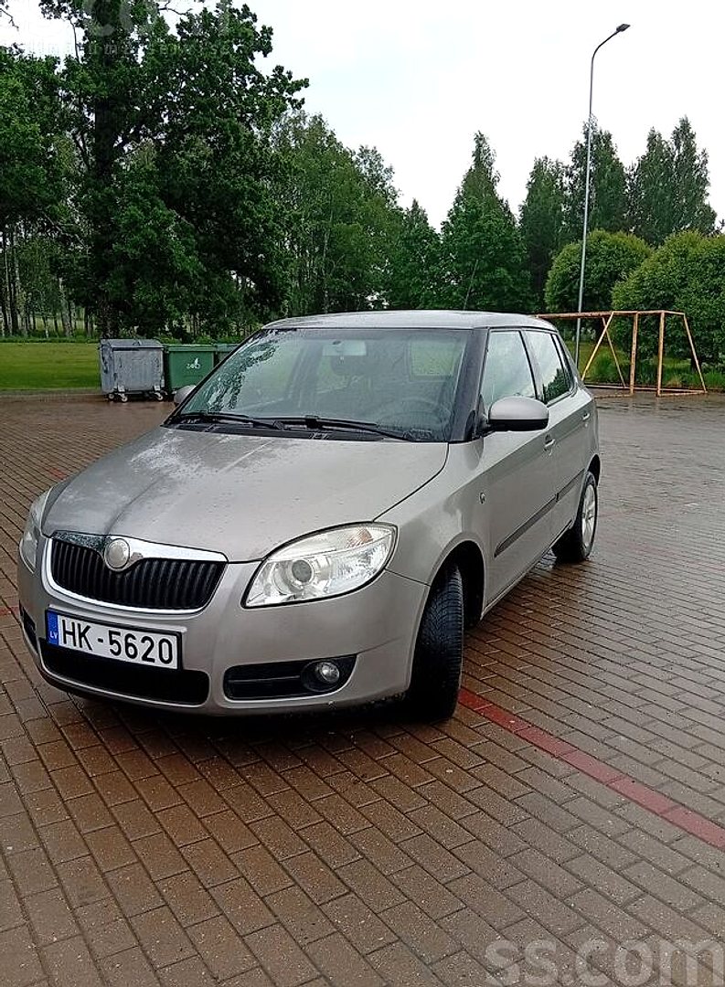 Škoda Fabia — foto 2