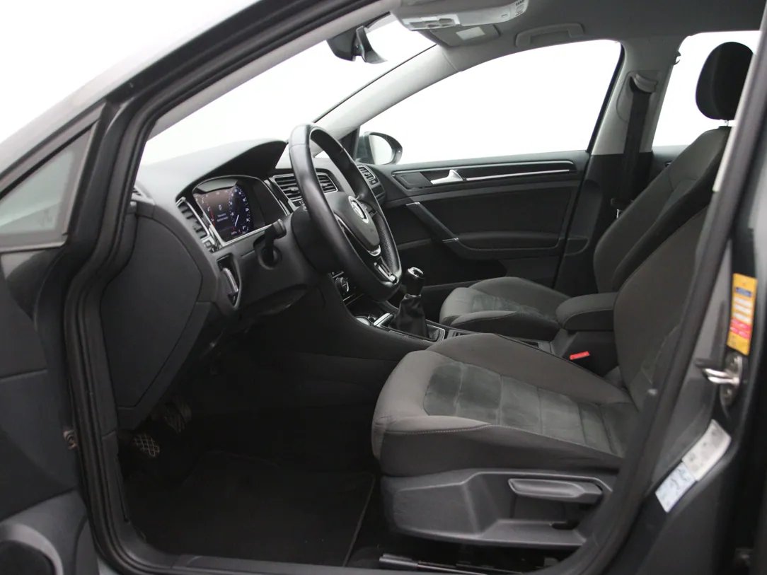 Volkswagen Golf 7 — foto 5