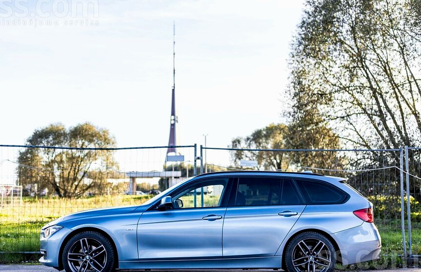 BMW 318 — foto 4
