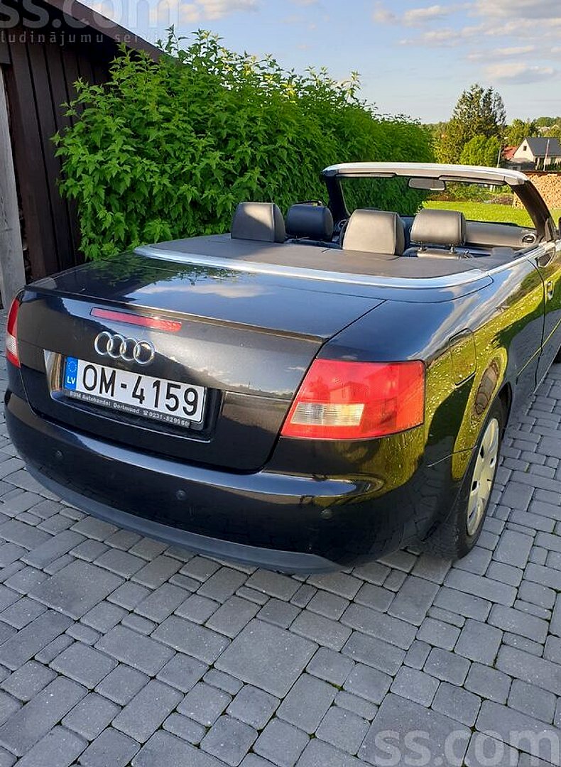 Audi Cabriolet, 2004. gads