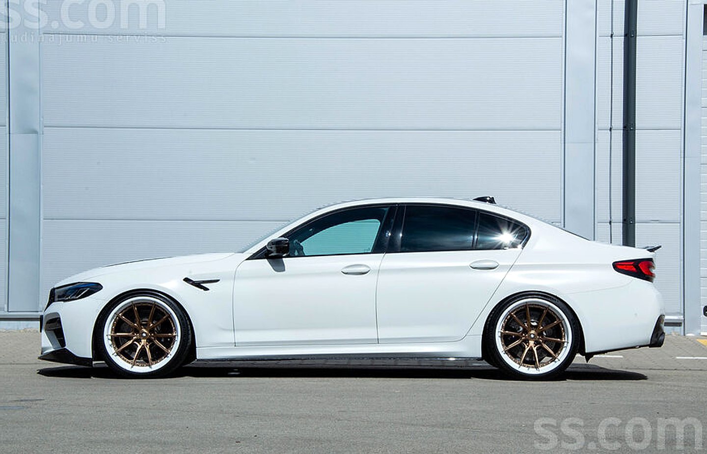 BMW M5 — foto 4