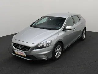 Volvo V40, 2014. gads