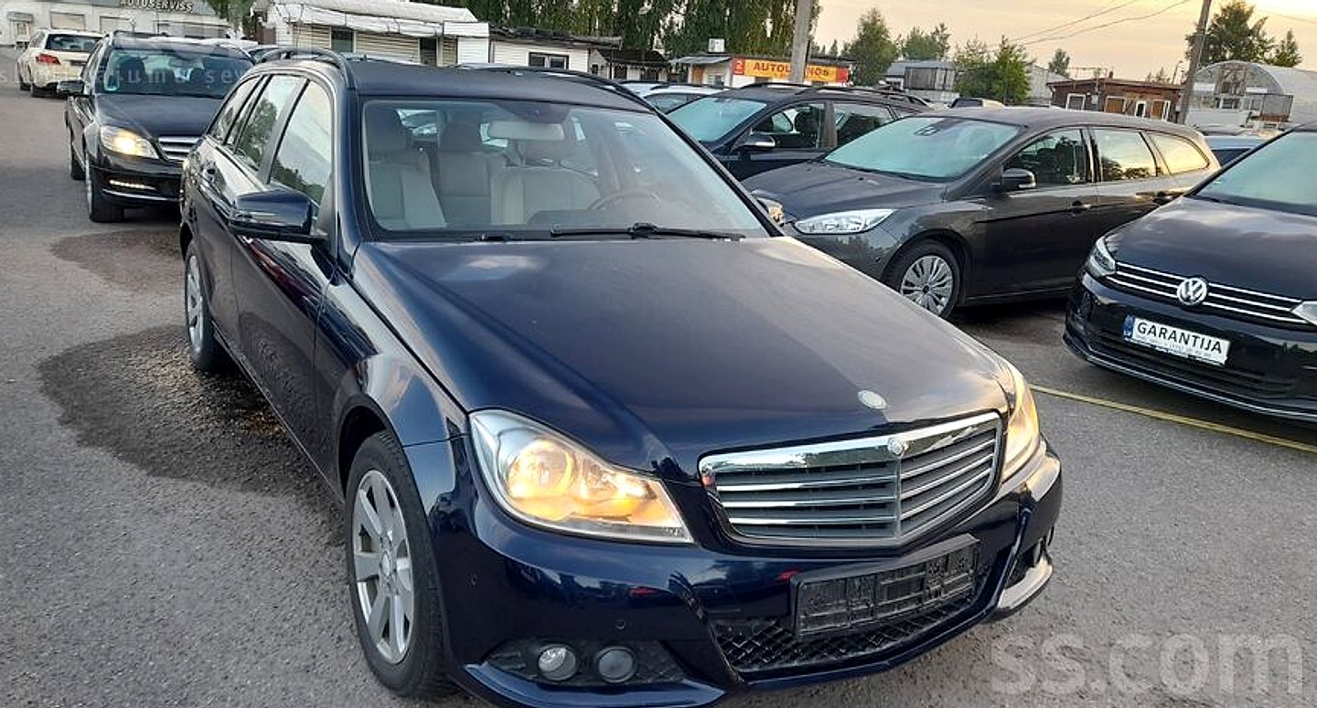 Mercedes-Benz C180 — foto 2